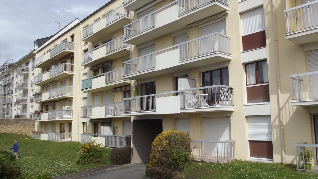 T2-300M Plage-L'Estacade- St Enogat A Ντινάρ Εξωτερικό φωτογραφία